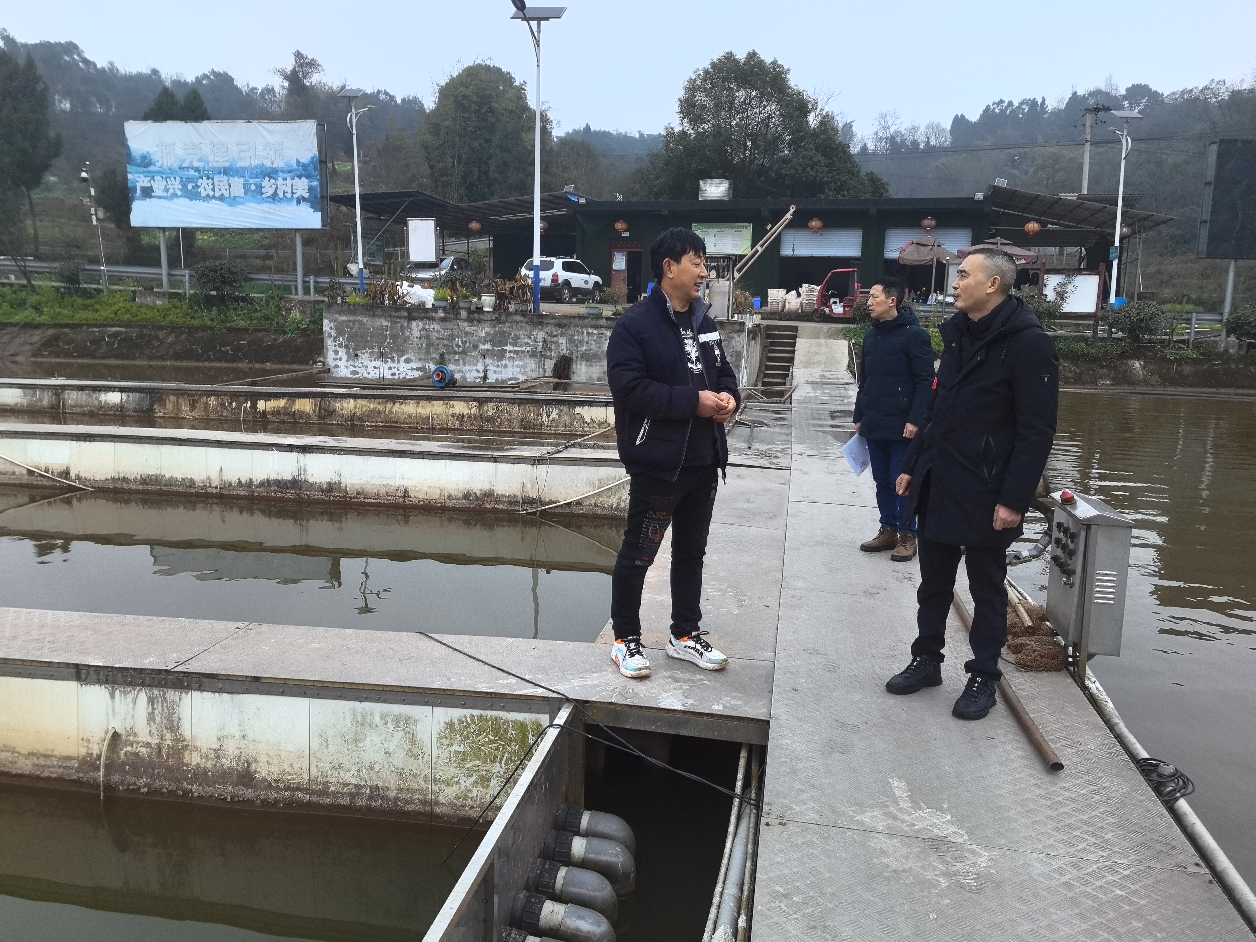 检查指导二圣生态渔业基地.jpg